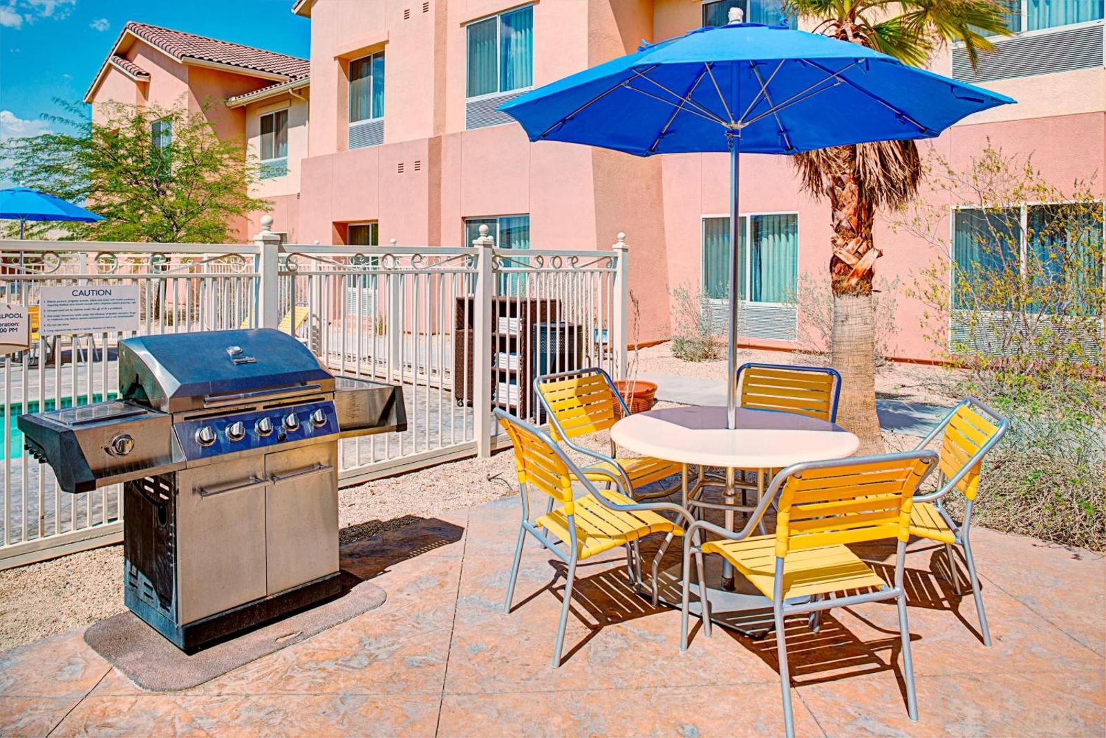 Fairfield Inn & Suites Twentynine Palms - Joshua Tree National Park Main image 1